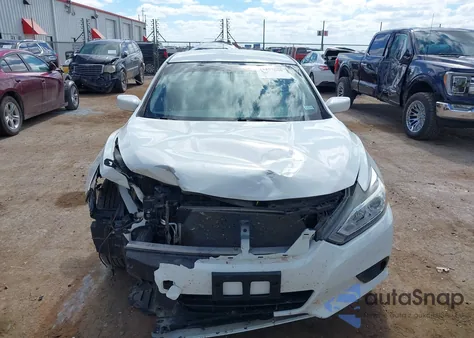 2016 Nissan Altima 2.5/2.5 S/2.5 Sl/2.5 Sr/2.5 Sv z USA, uszkodzony, nr VIN 1N4AL3AP3GC191002